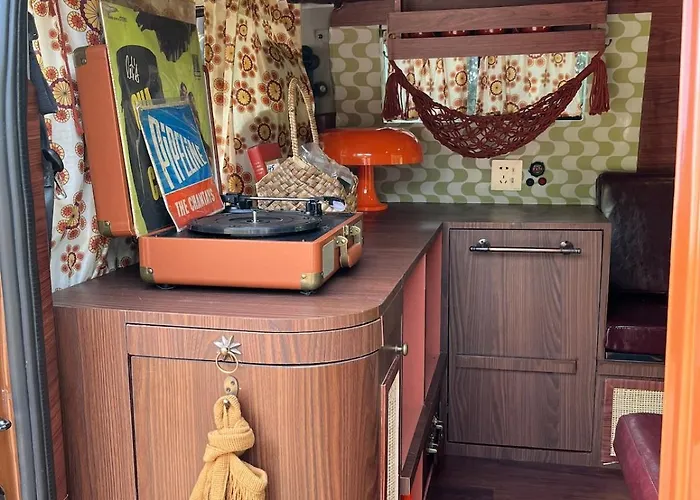 Wandervan - Bali Campervan Ferienhaus *